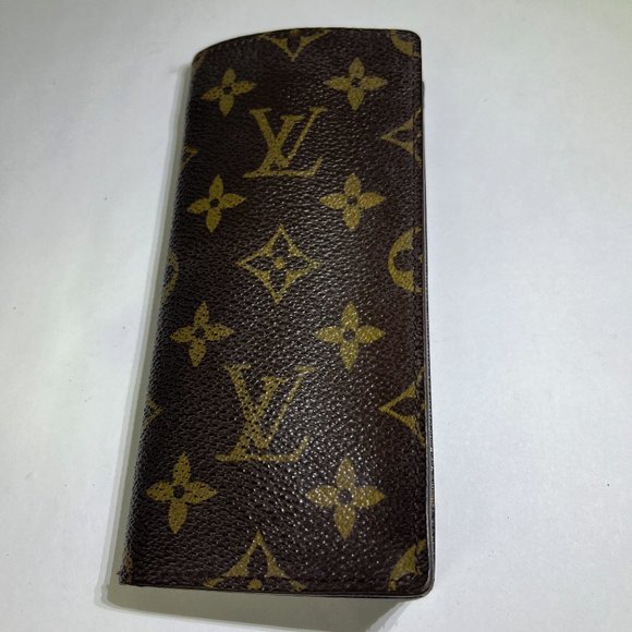 Authentic Louis Vuitton Eye Reading Glasses Case Holder Monogram LV - Picture 1 of 14